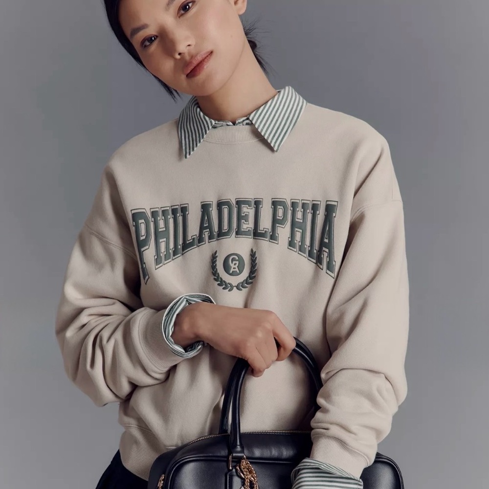 Good American Woman’s Beige Philadelphia Crewneck size XS NWT